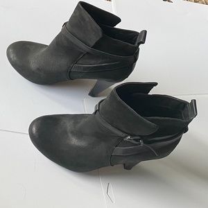 Aldo Women's Black Booties - 7.5